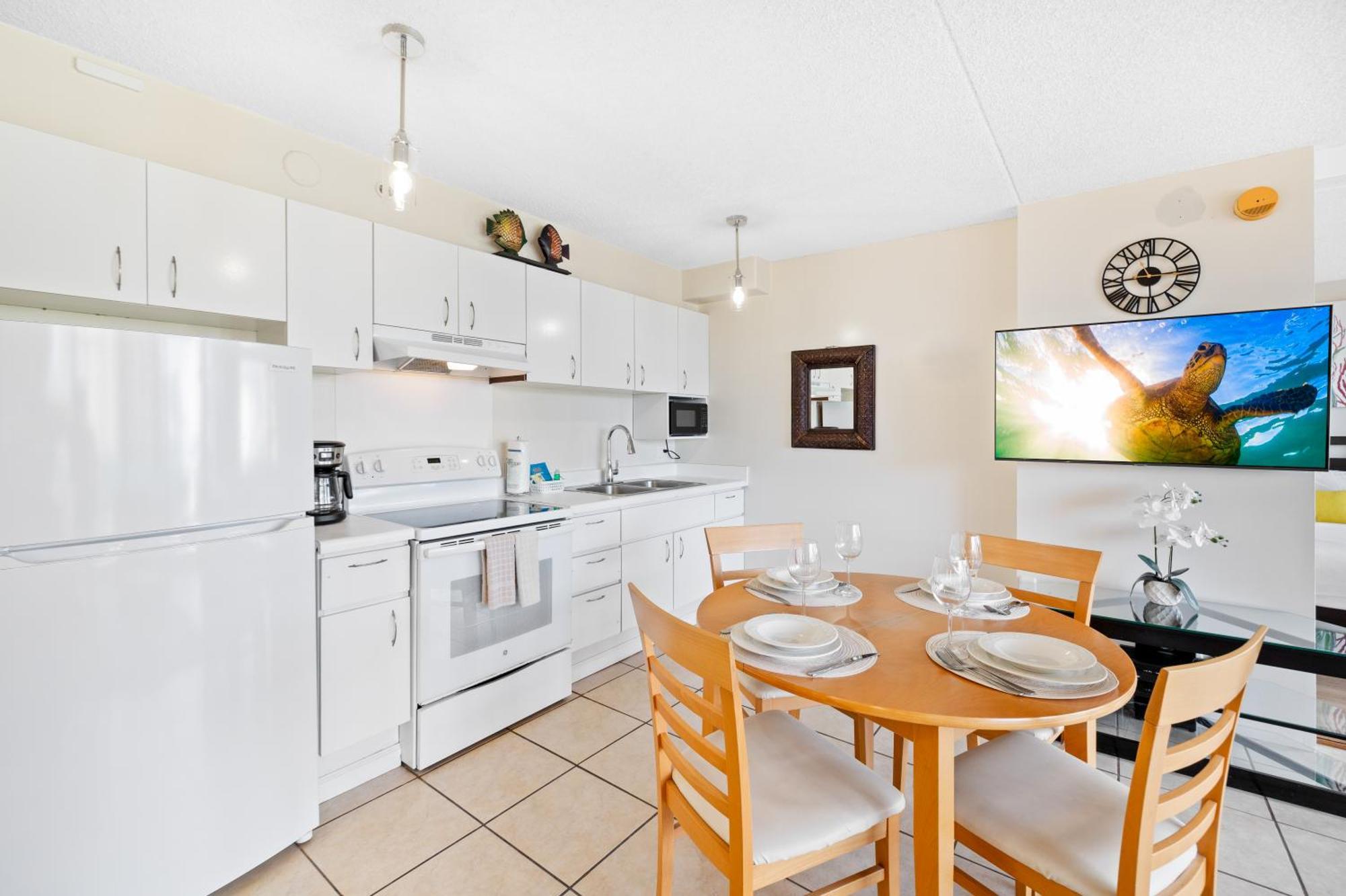 Cozy Waikiki Getaway, Stroll To Beach With Free Parking Honolulu Buitenkant foto