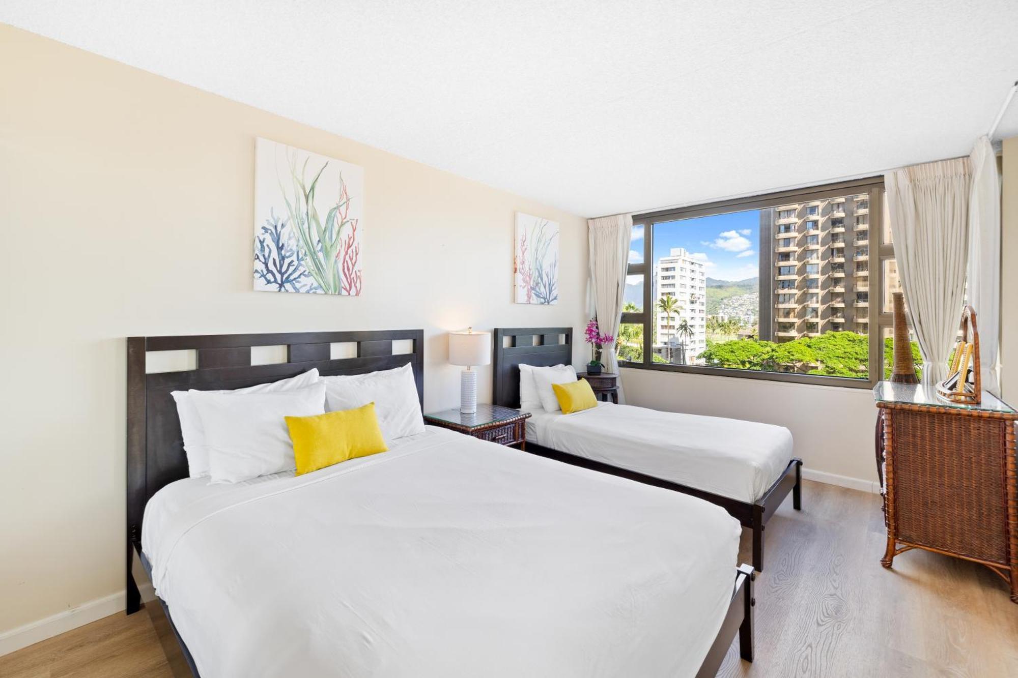 Cozy Waikiki Getaway, Stroll To Beach With Free Parking Honolulu Buitenkant foto